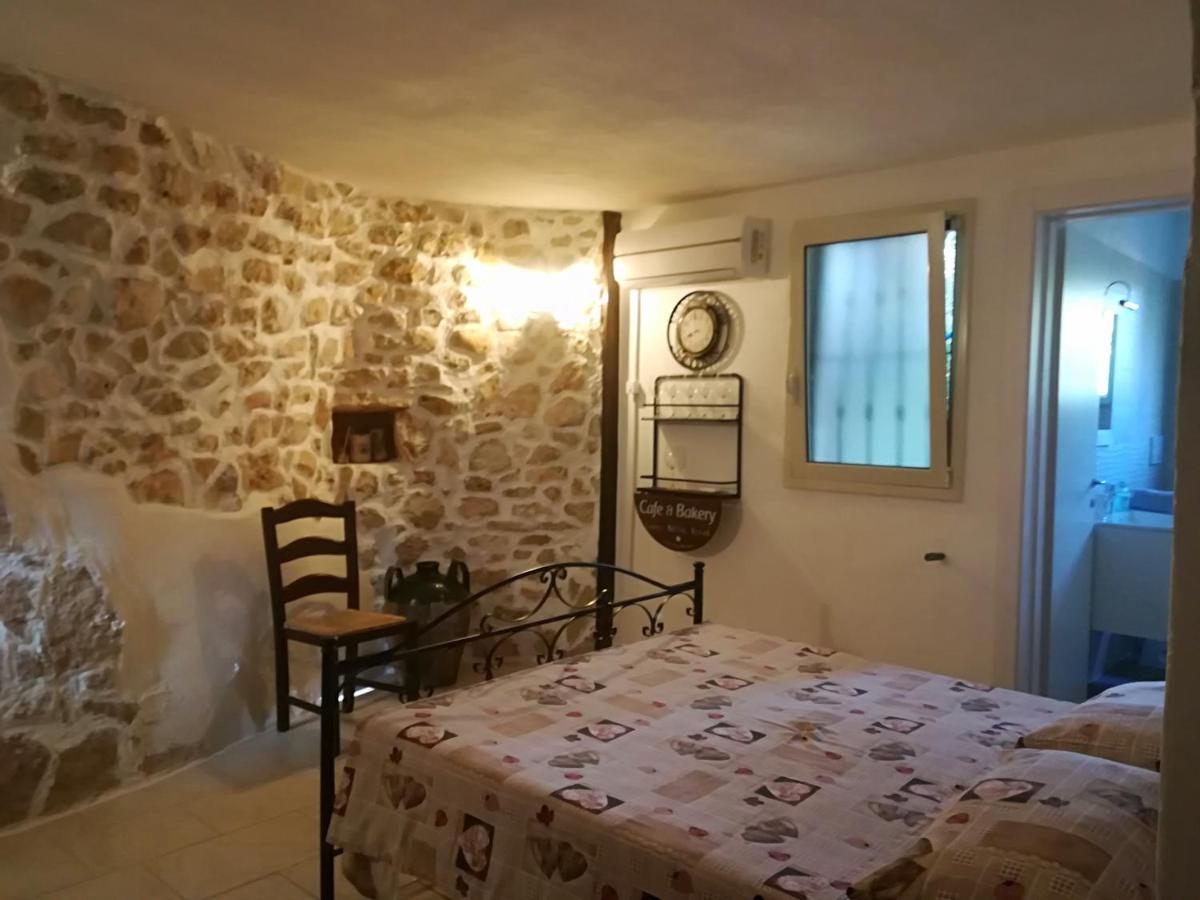 Trullo Alessandro E Villa Raffaela San Vito dei Normanni Kültér fotó