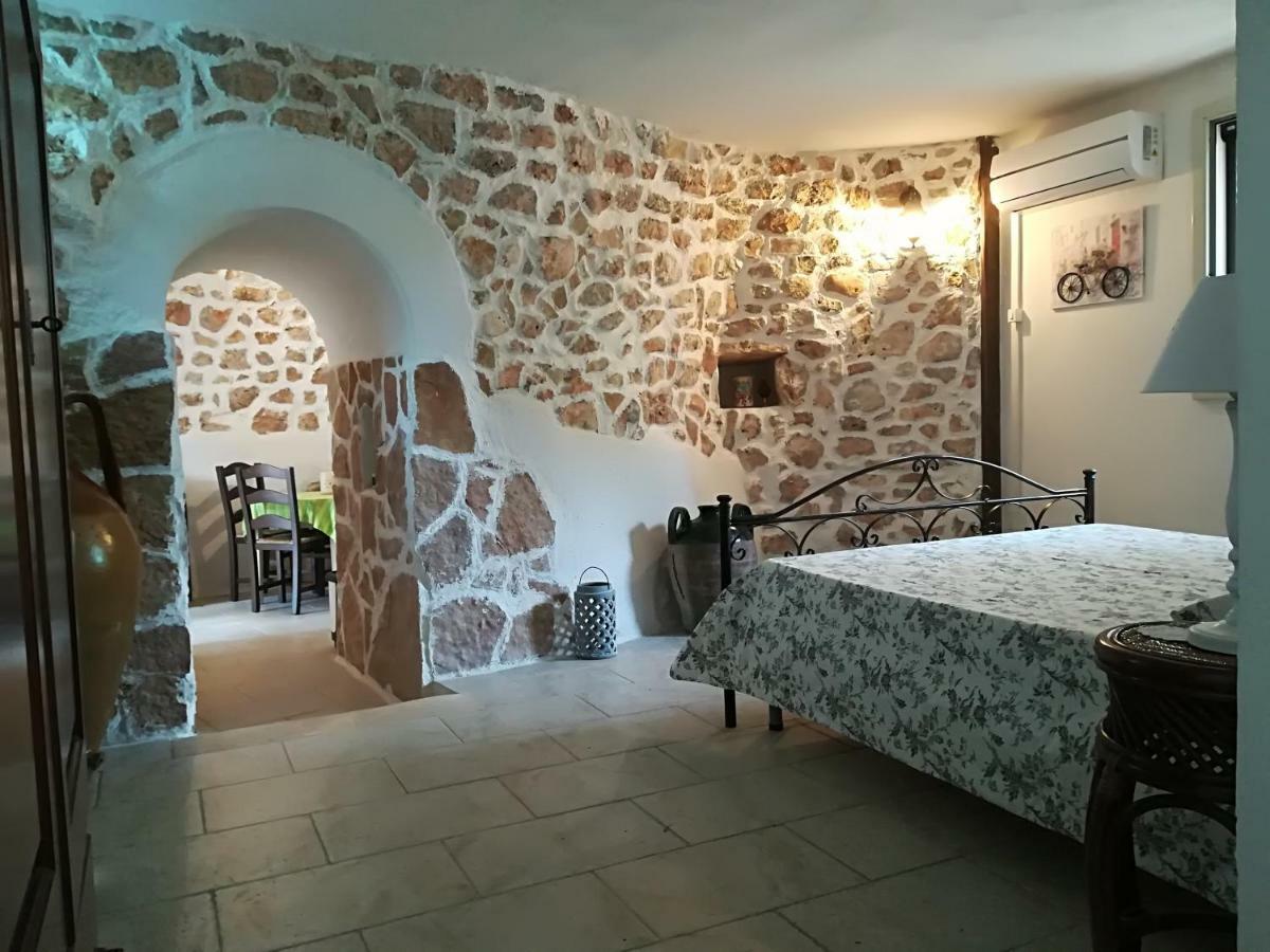 Trullo Alessandro E Villa Raffaela San Vito dei Normanni Kültér fotó